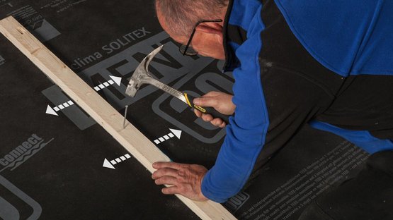 4.Tengellat positioneren en bevestigen