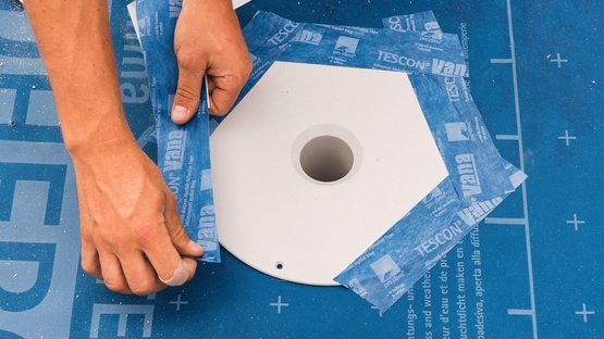 Inbouwen van ADHERO Floor Drain