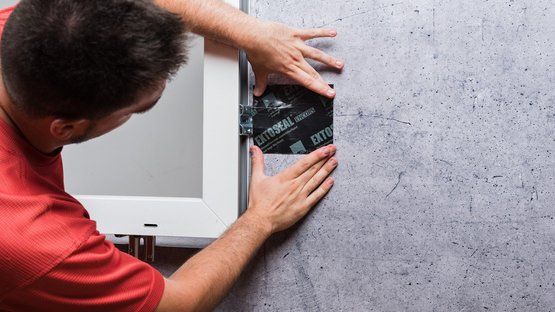 Verwerkingsstappen: voorhangende kozijnen